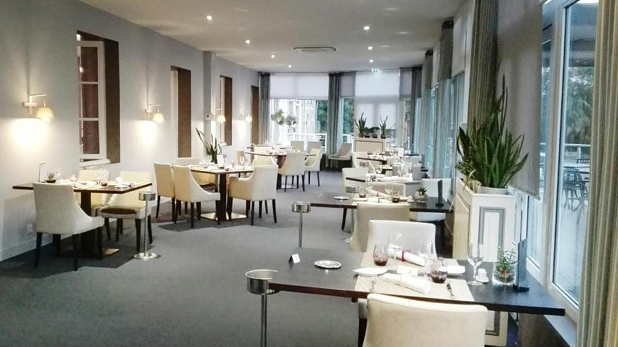 restaurant 1